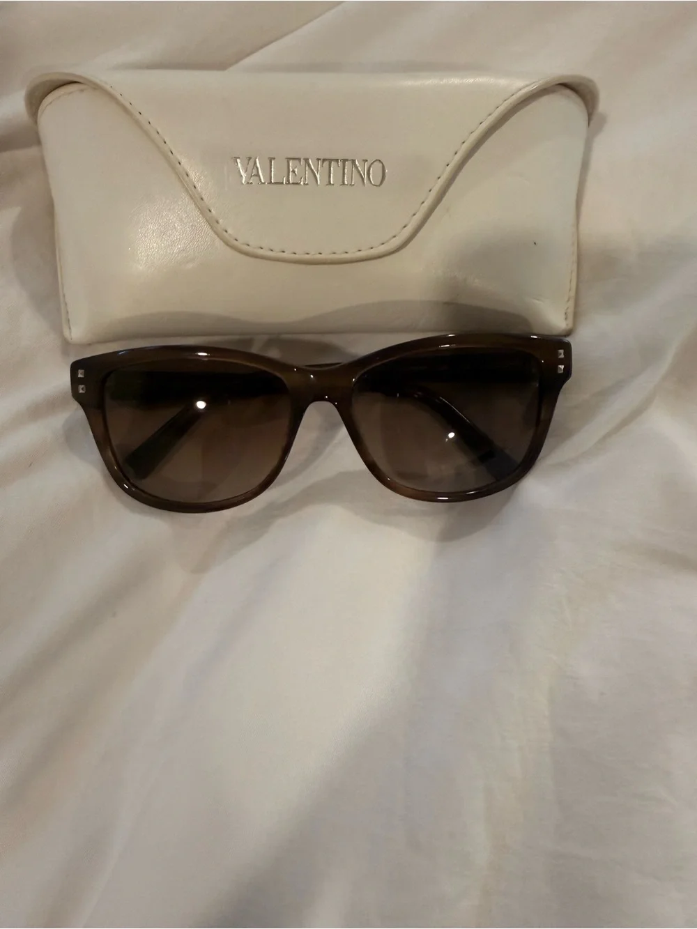 Valentino Brown Gradient Sunglasses with White Case